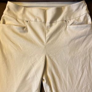 Perry Ellis womens golf pants size medium tan.